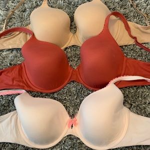 Lot of 3 VS bras 32 DDD